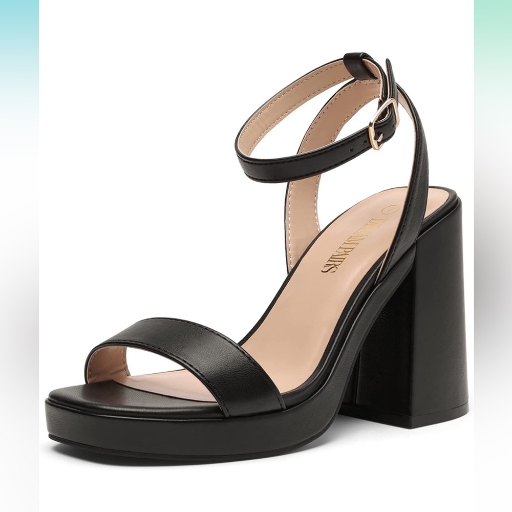 Dream Paris Black Pumps